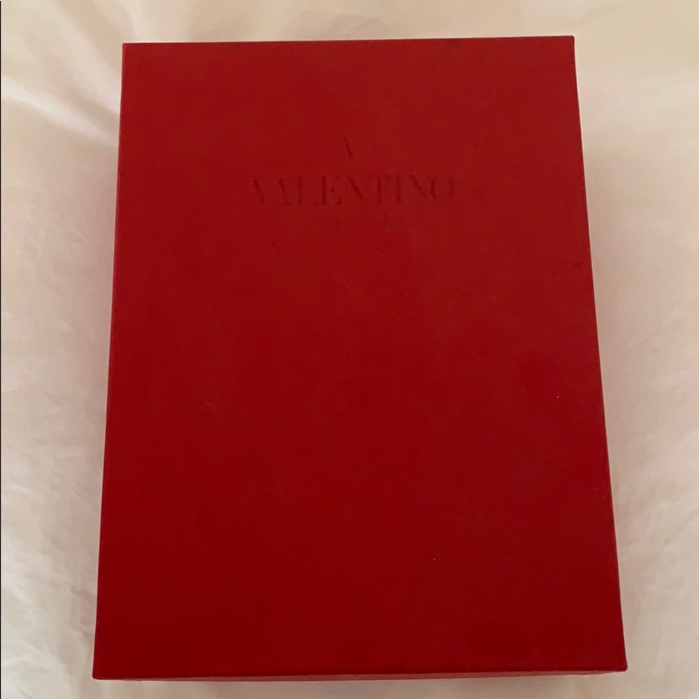 Valentino box